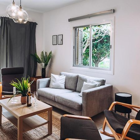 Willa Minimal Townhouse Center Pafos Zewnętrze zdjęcie