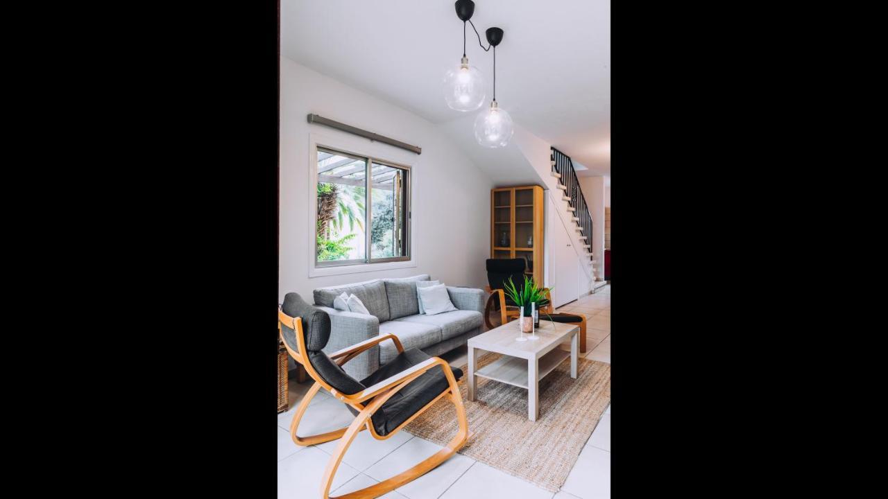 Willa Minimal Townhouse Center Pafos Zewnętrze zdjęcie
