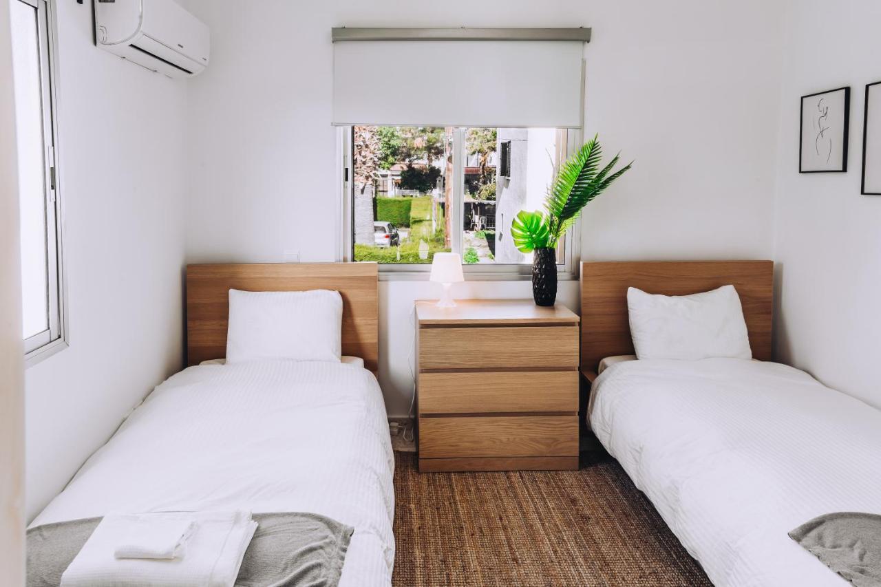 Willa Minimal Townhouse Center Pafos Zewnętrze zdjęcie