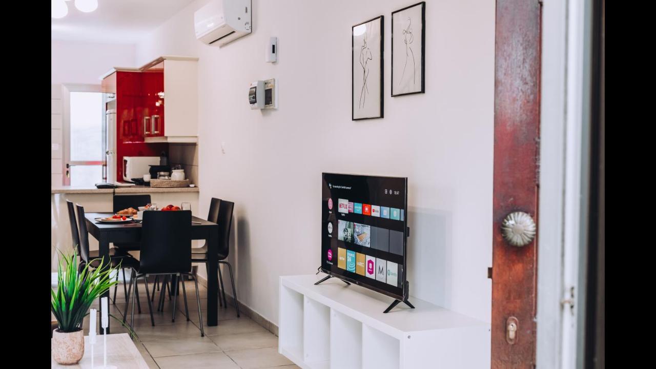 Willa Minimal Townhouse Center Pafos Zewnętrze zdjęcie