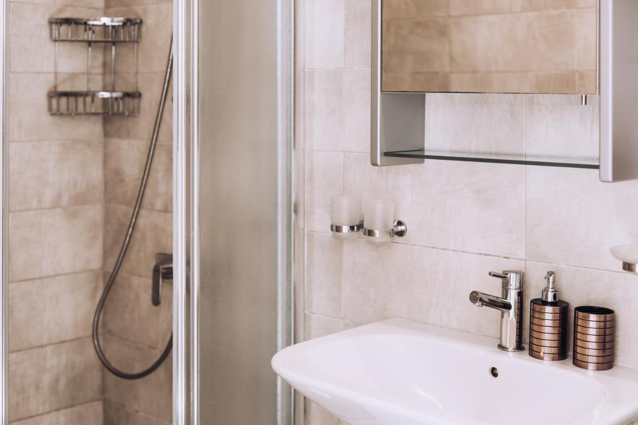 Willa Minimal Townhouse Center Pafos Zewnętrze zdjęcie