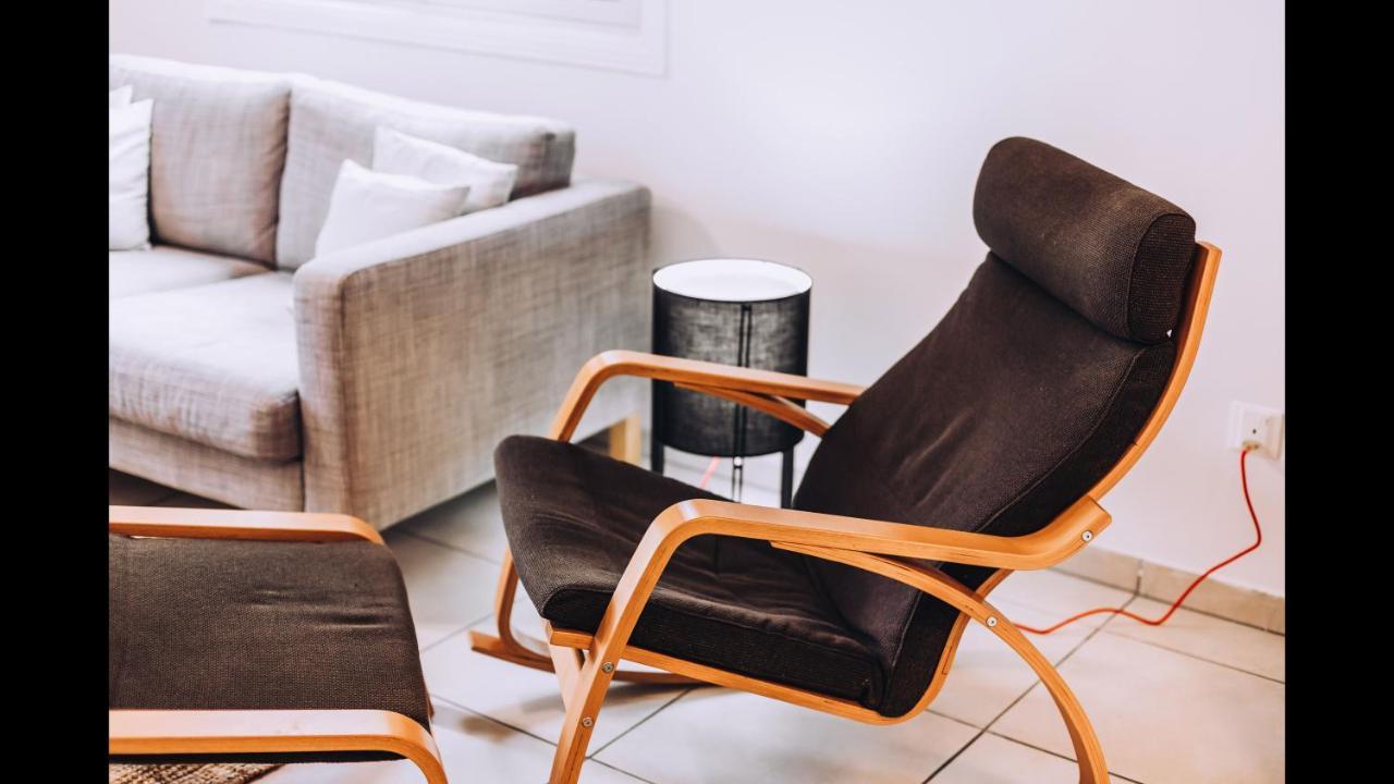 Willa Minimal Townhouse Center Pafos Zewnętrze zdjęcie