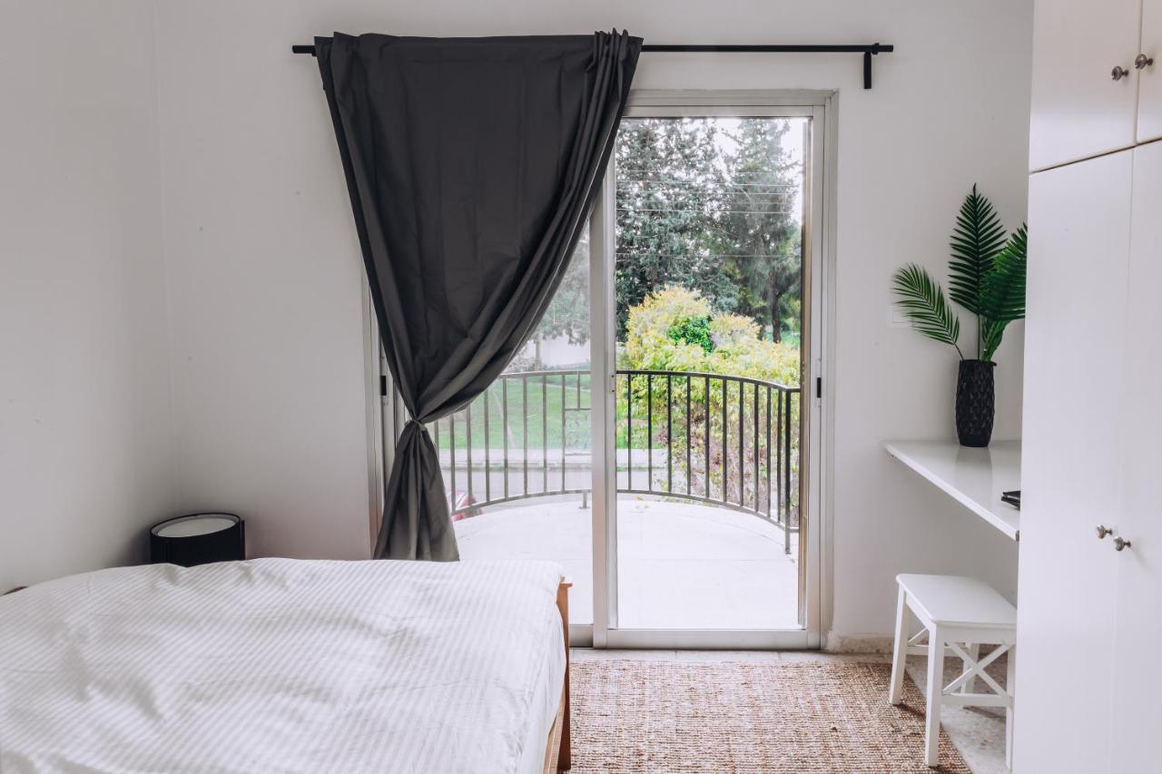 Willa Minimal Townhouse Center Pafos Zewnętrze zdjęcie